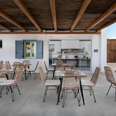 Aparthotel Mandilaras Village