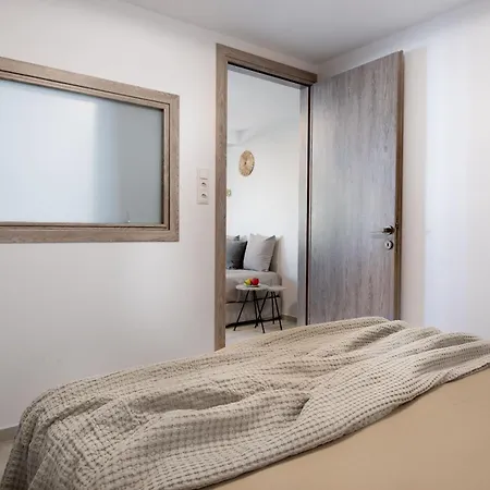 Aparthotel Mandilaras Village